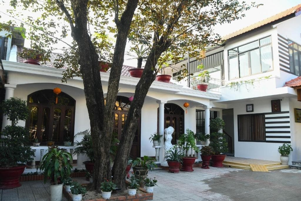 Top-10-Homestay-hue-danh-cho-gia-dinh-07.jpg
