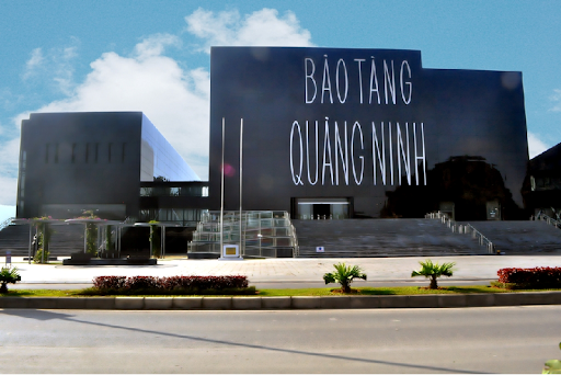 kham-pha-villa-tuan-chau-tai-quang-ninh-03.png