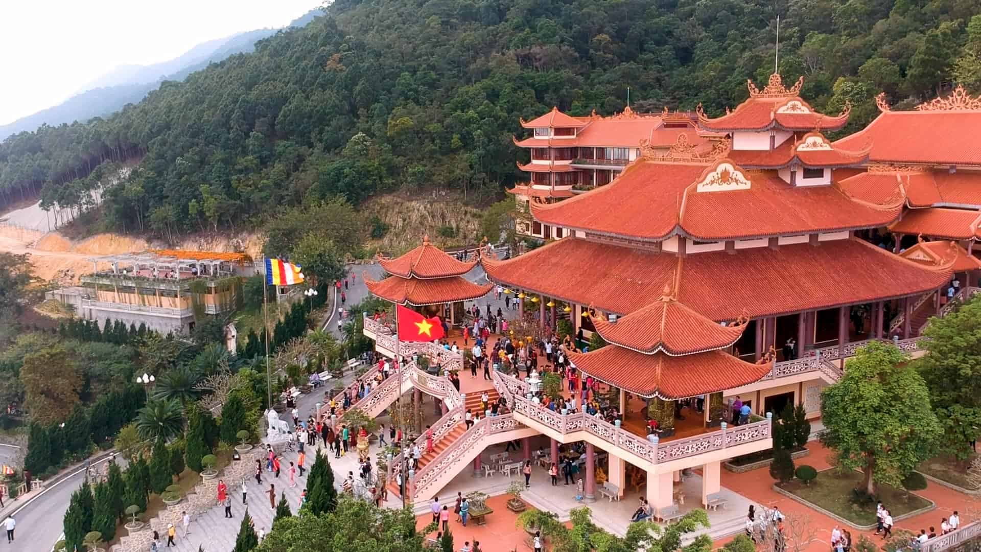 kham-pha-villa-van-don-tai-quang-ninh-03.jpeg