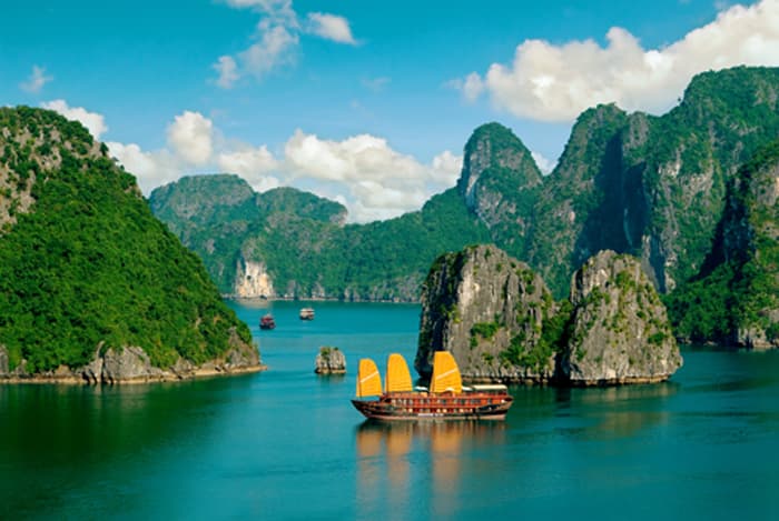 kinh-nghiem-du-lich-ha-long-02.jpg