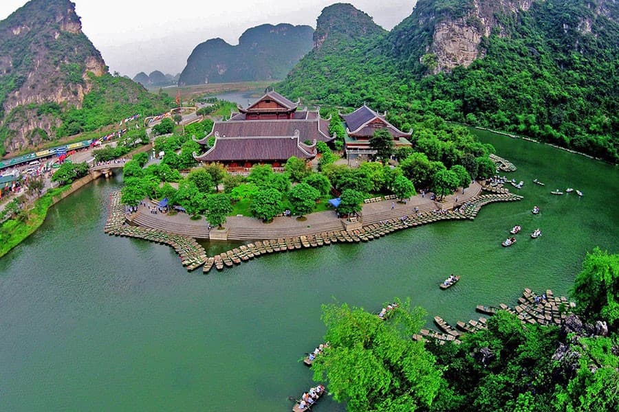 kinh-nghiem-du-lich-trang-an-01.jpg