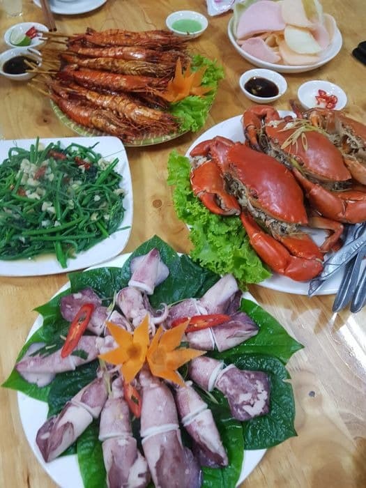 nha-hang-Lai-Chau4.jpg