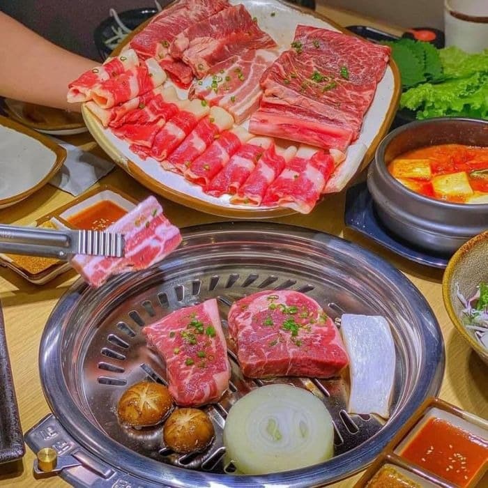 nha-hang-ca-mau4.jpg