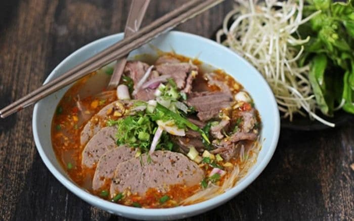 nha-hang-ha-tinh.jpg