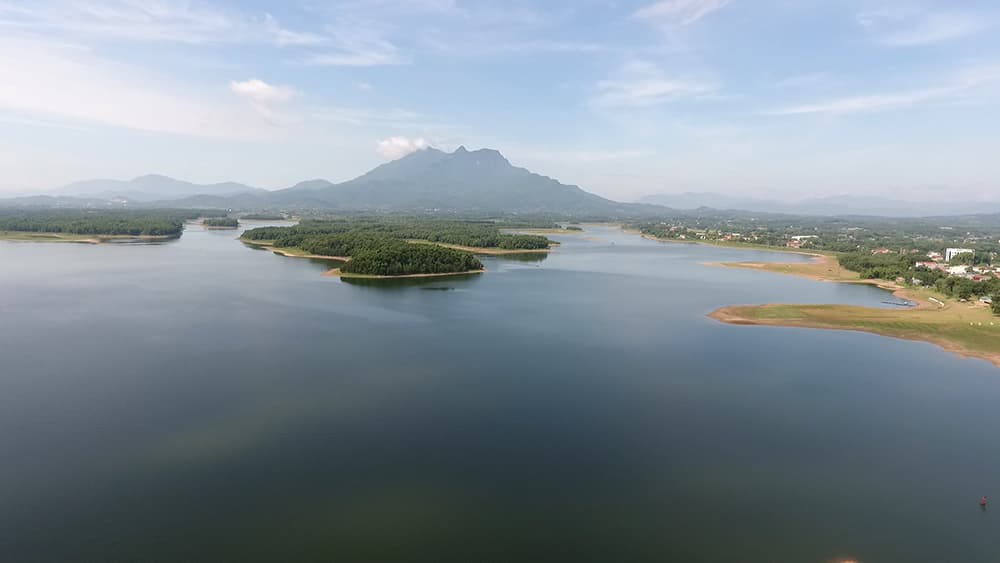 Suối Hai