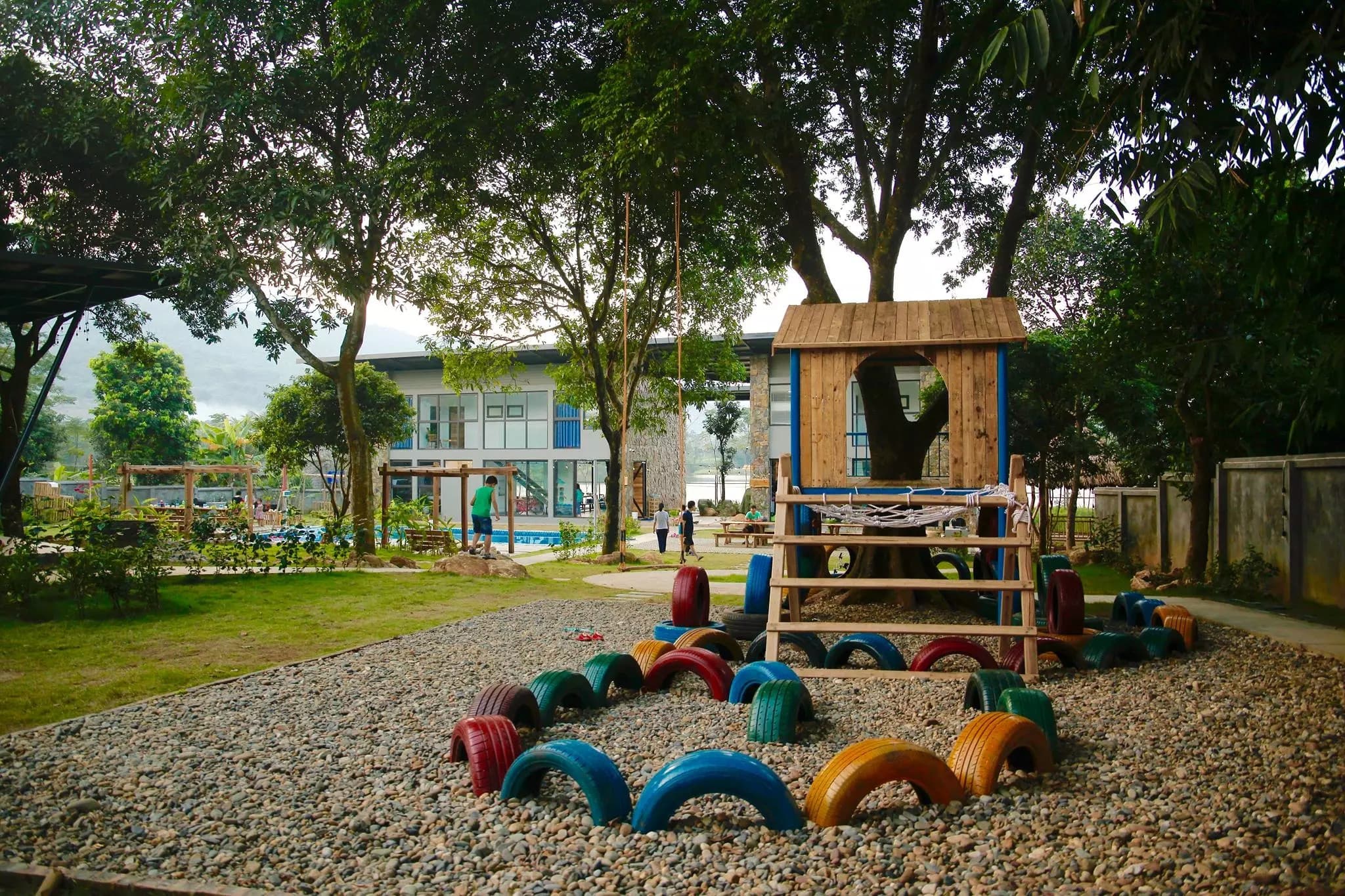 top-8-villa-ba-vi-danh-cho-cap-doi-01.jpg