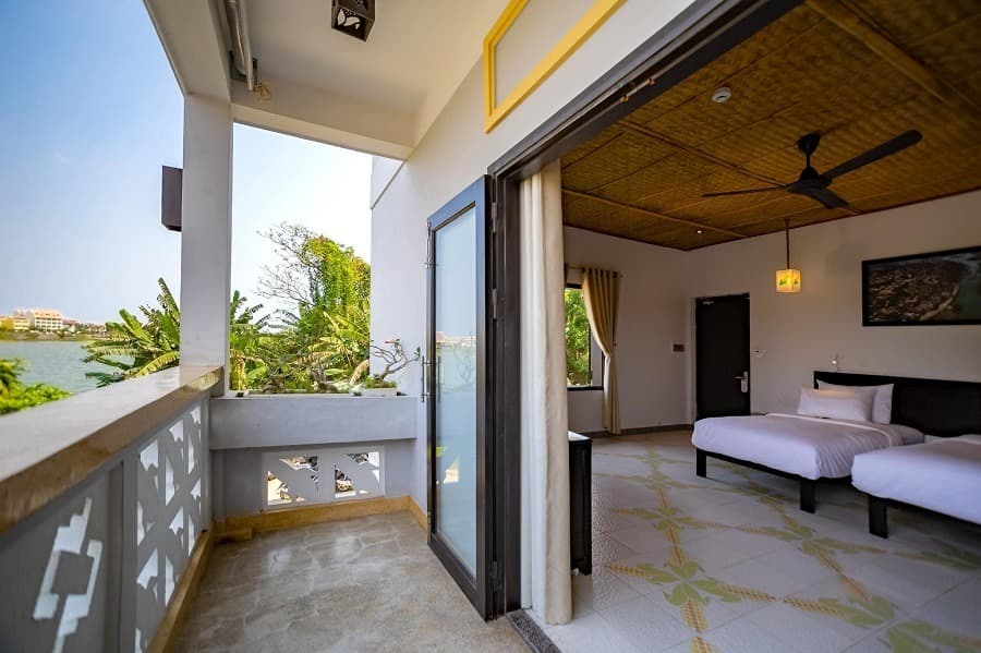 top-8-villa-hoi-an-danh-cho-cap-doi-03.jpg